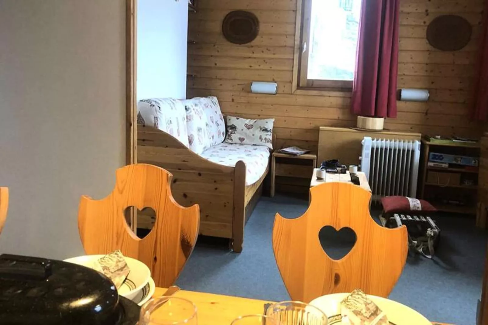 Résidence Marches-Dining room