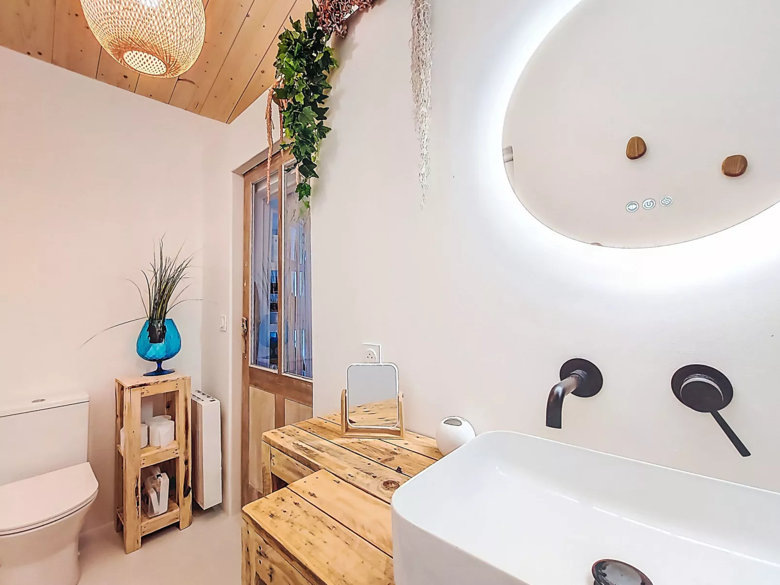 Charme et Confort en bord de mer-Drinnen