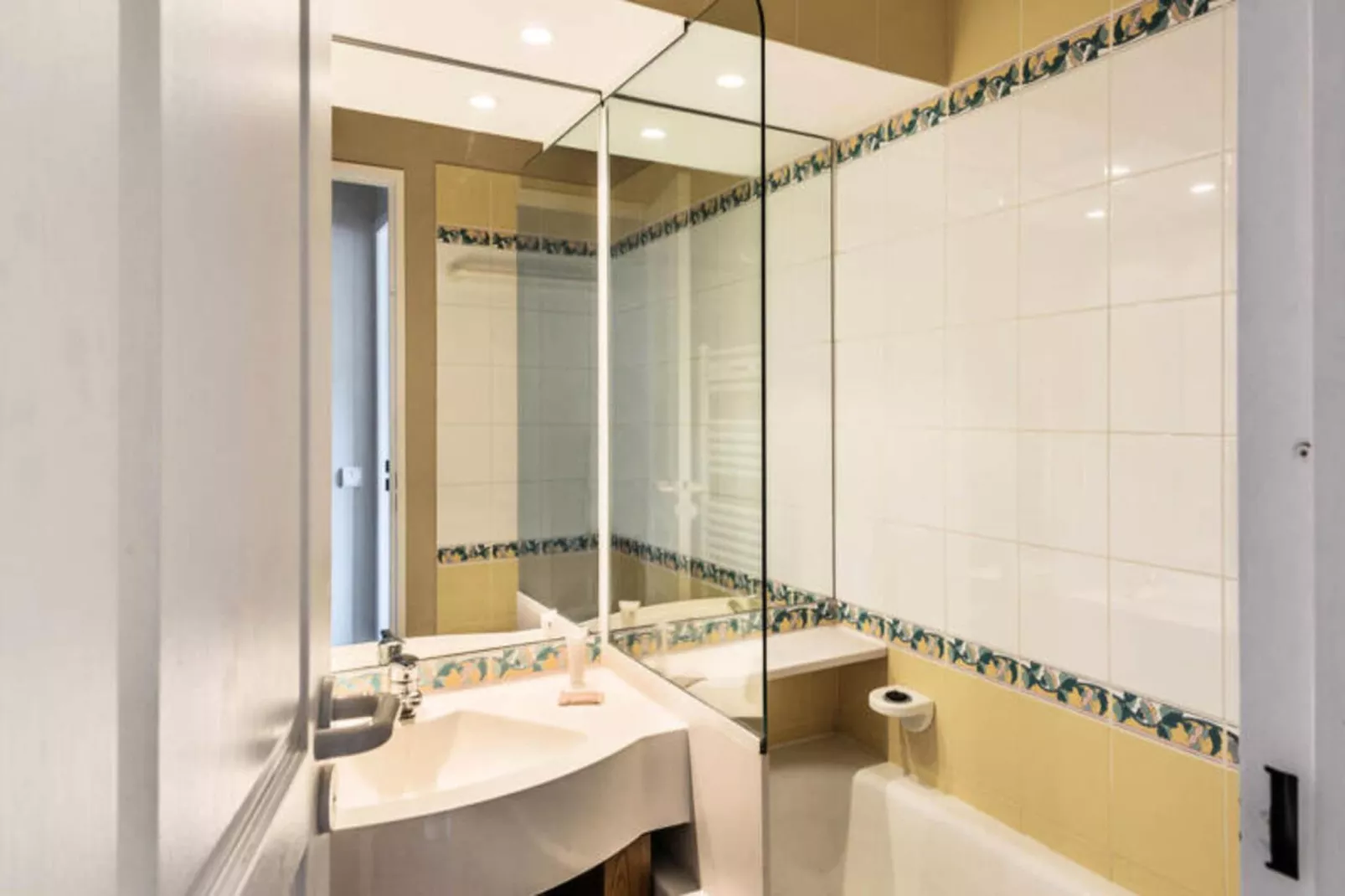 Résidence Quartier Falaise - maeva Home-Exterior in summer