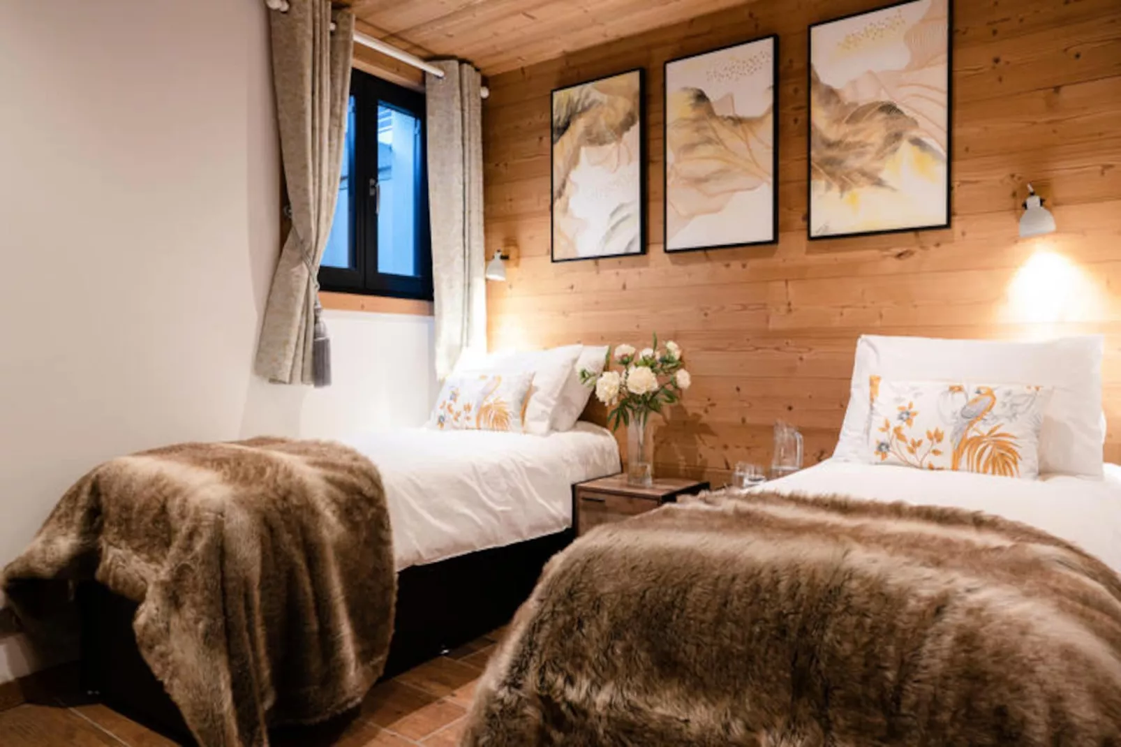 Résidence Les Rosiers-Image-tags.