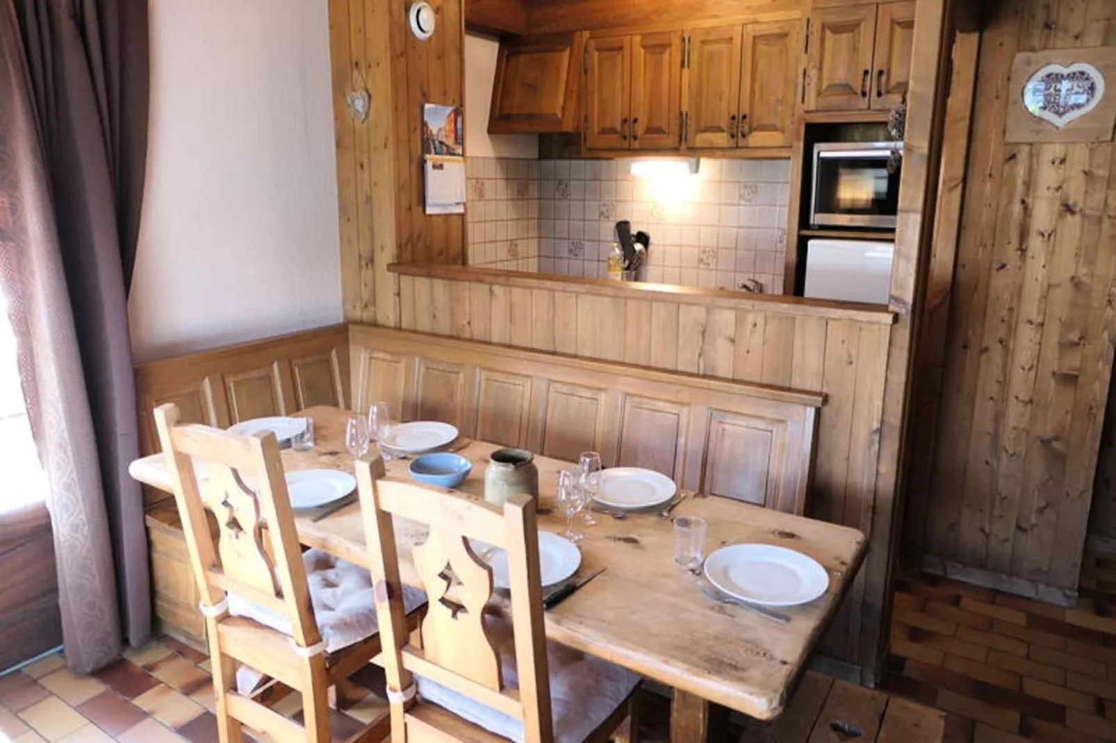 Résidence La Gelinotte-Esszimmer