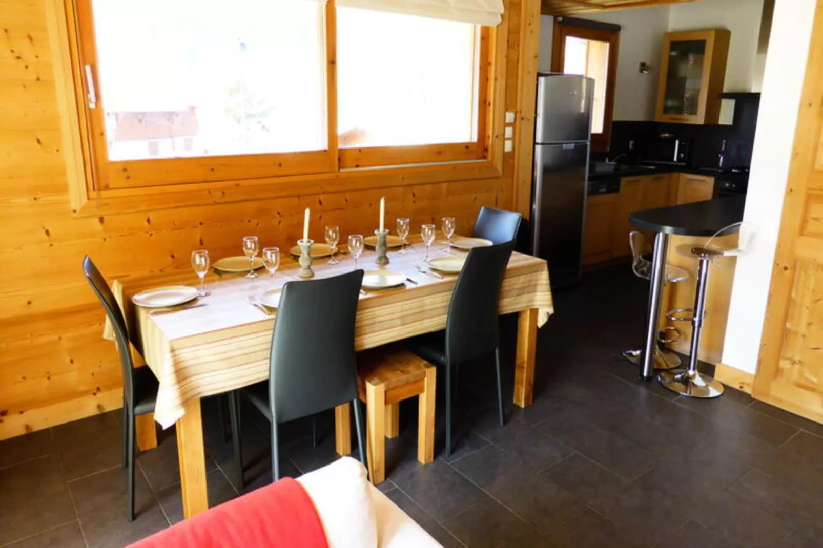 Chalet Champelet-Exterior in summer