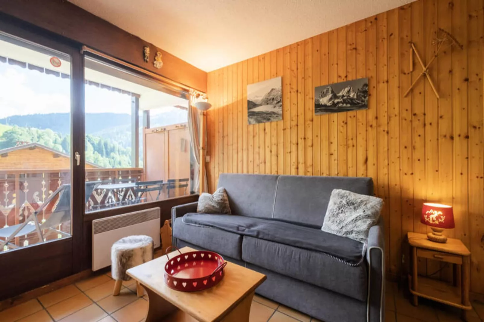 Résidence Domanial B-Außenbereich Sommer