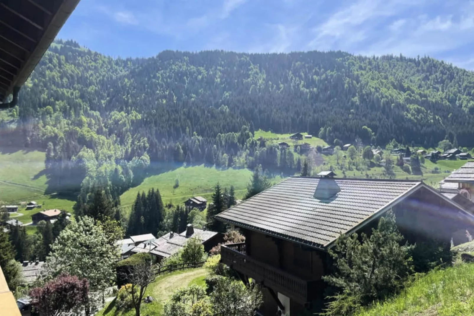 Studio à La Clusaz-View in summer