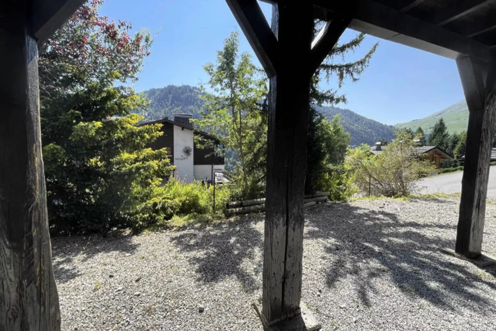 Appartements à La Clusaz-View in summer