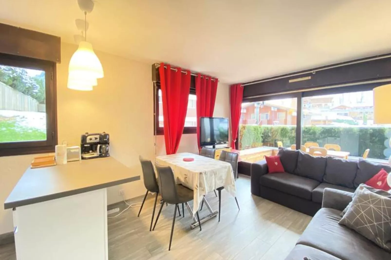 Résidence Granges B-Dining room