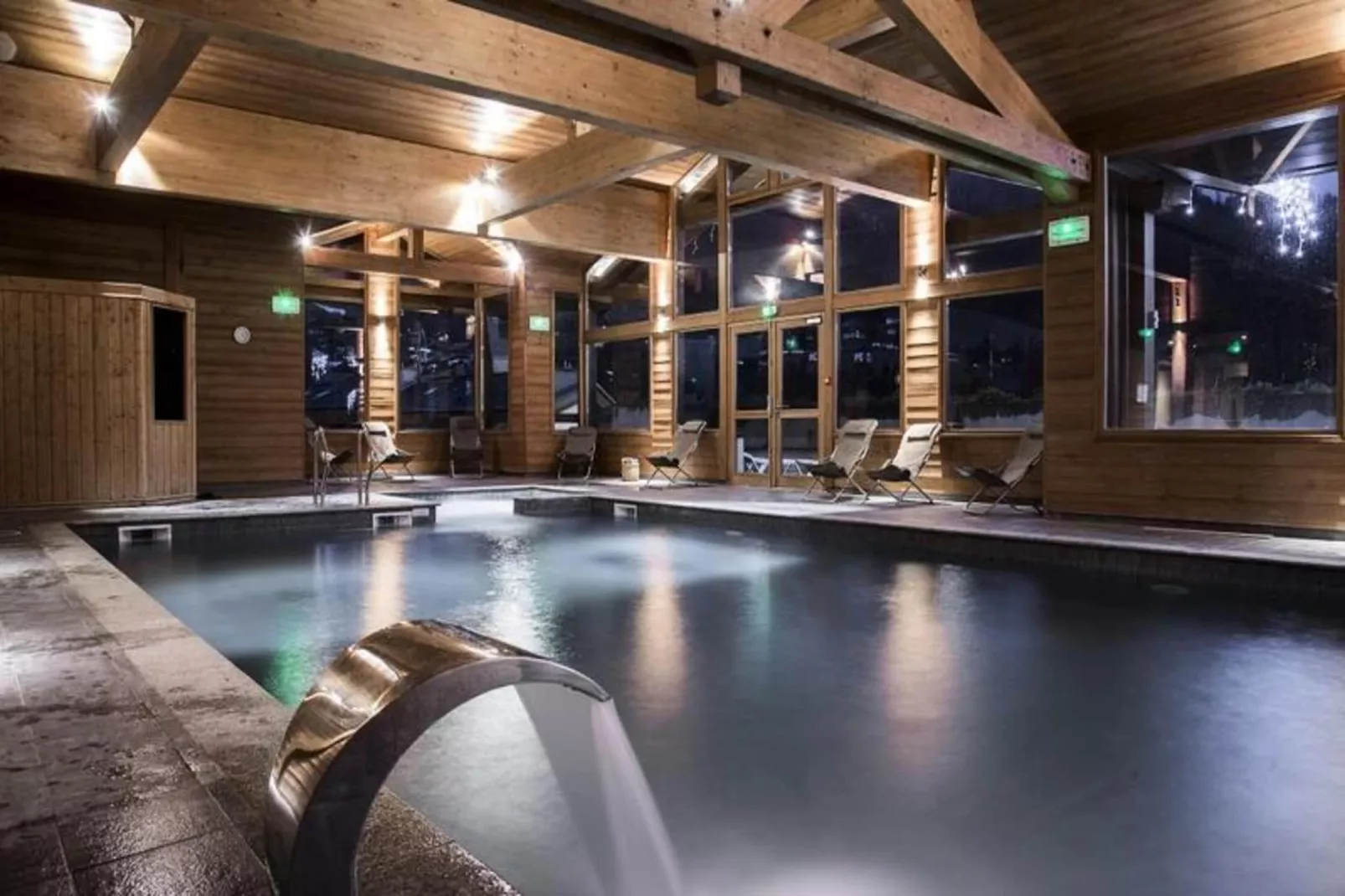 Résidence Les Grandes Alpes****-Swimming pool