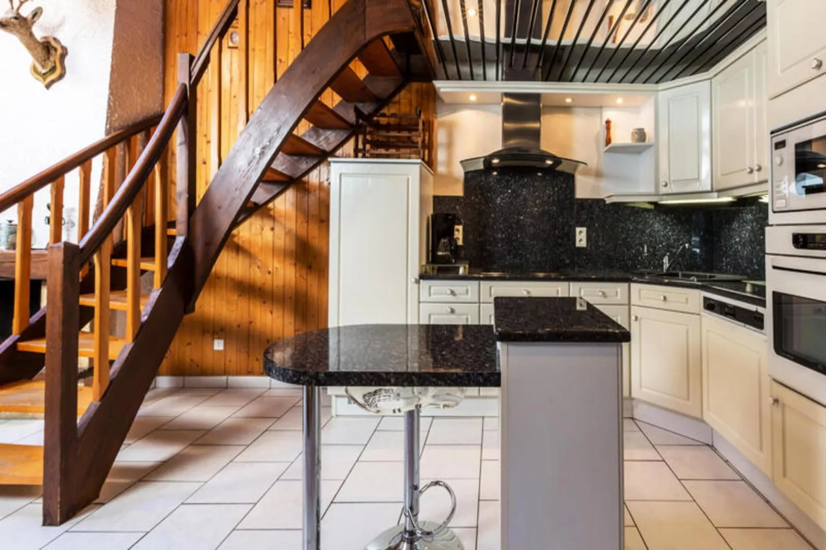 Résidence Belmont-Kitchen