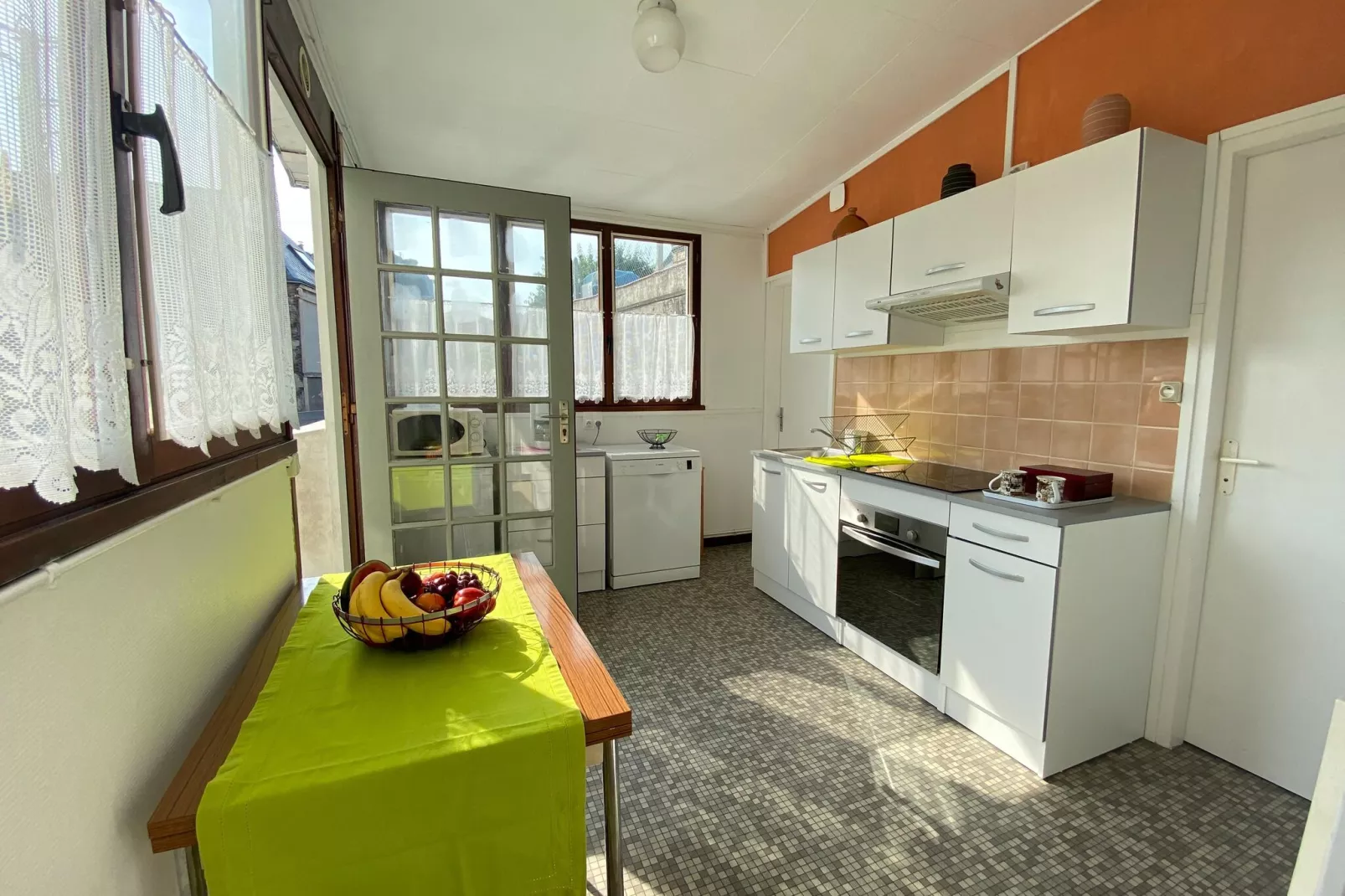 Semi-detached house Fécamp-Kitchen