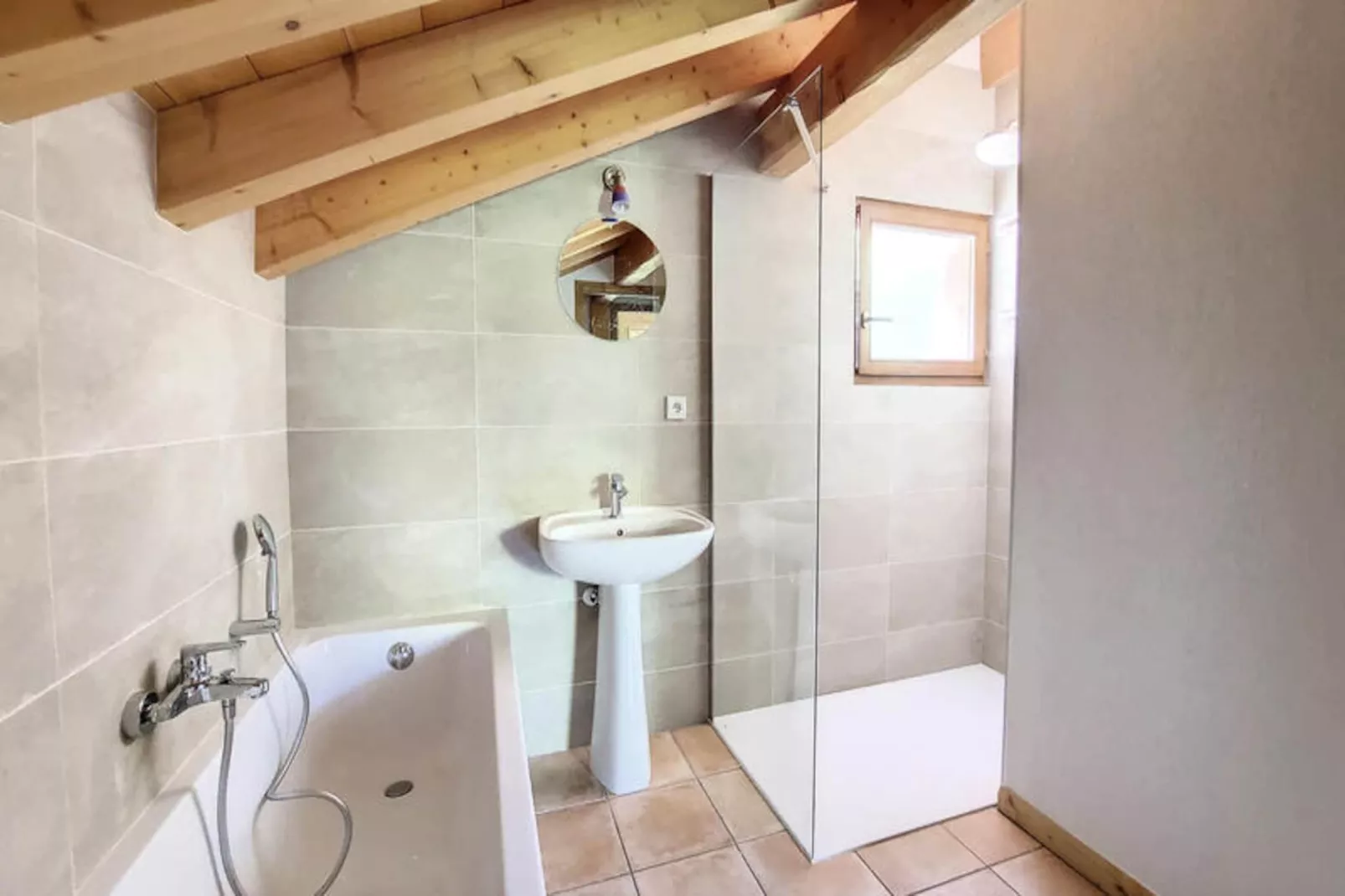 Chalets à Le Biot-Image-tags.