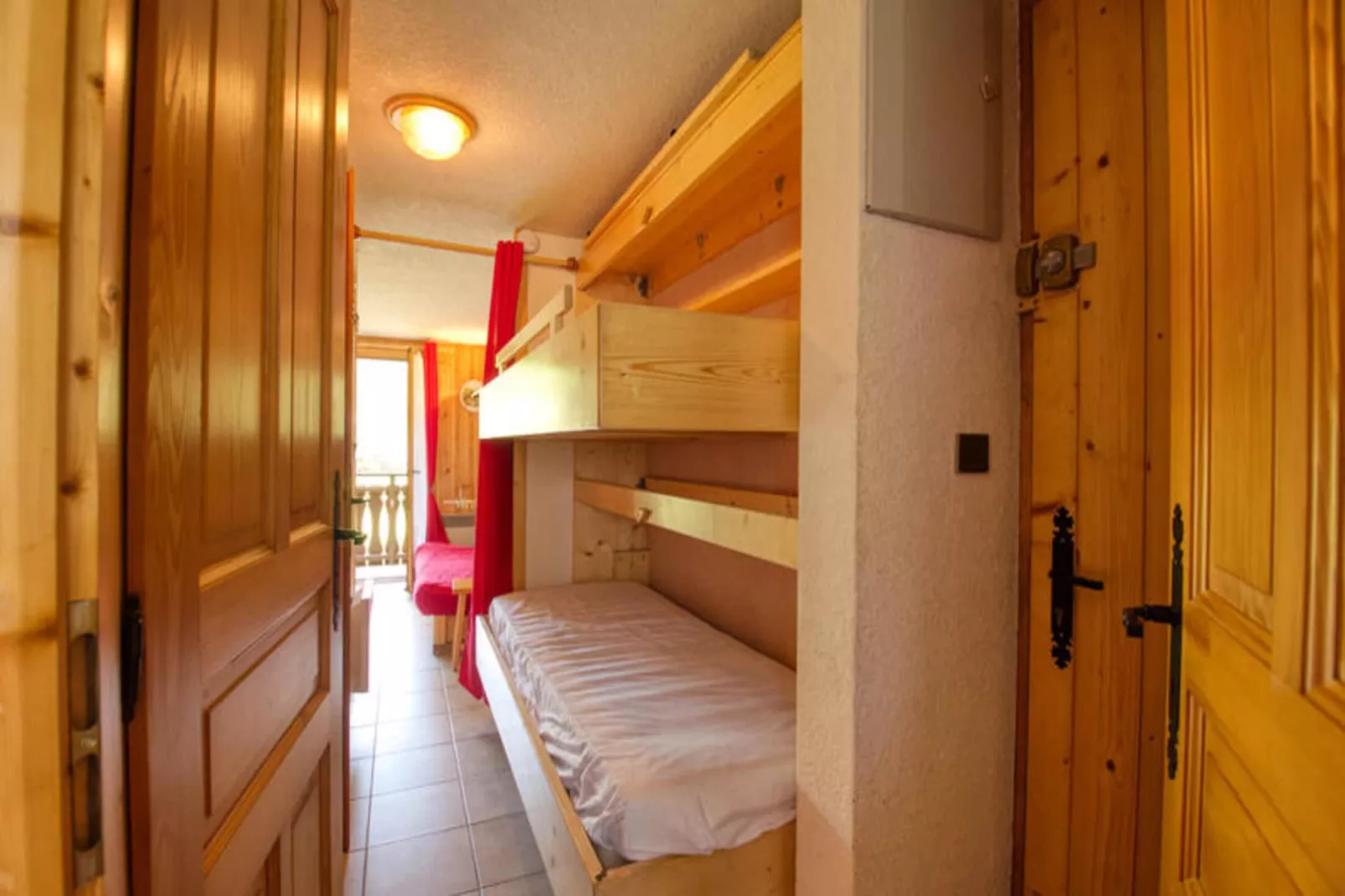 Résidence Les Mouflons-Dining room