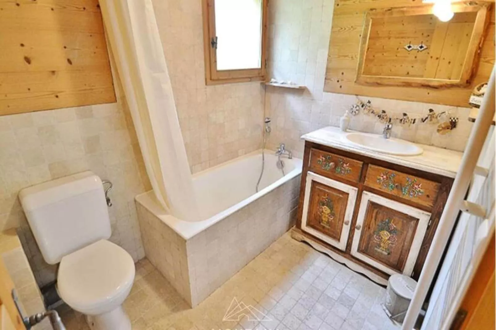 Chalet Le Trefle-Bathroom