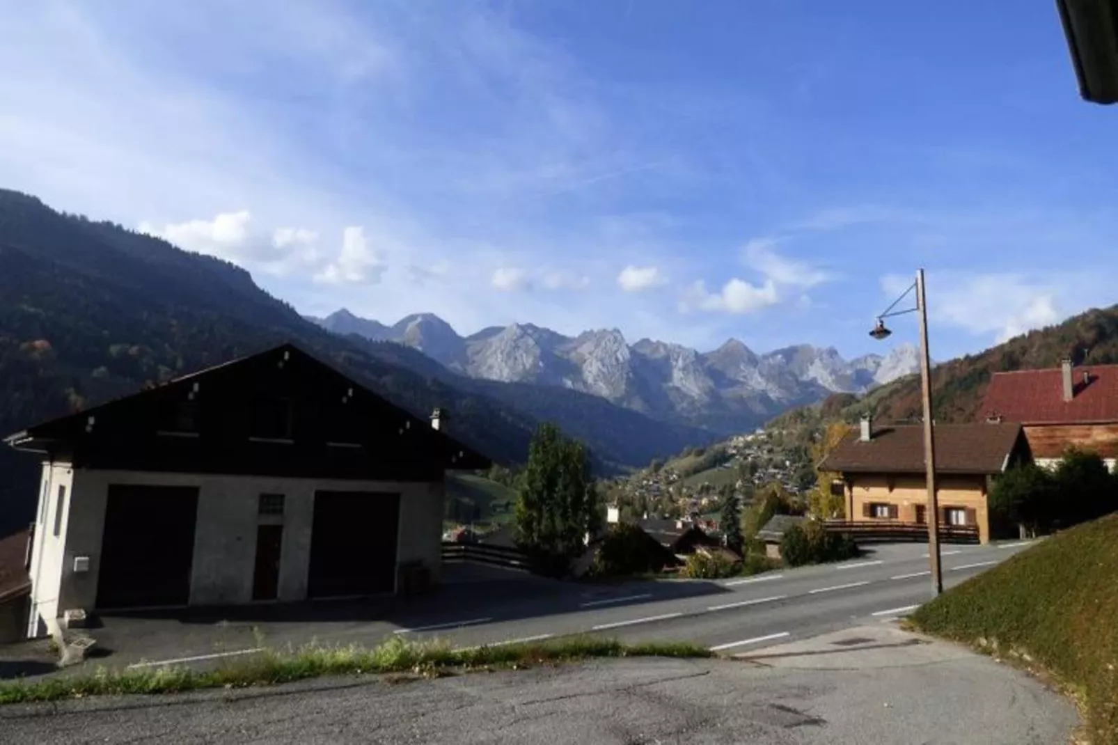 Résidence Valerianne-Außenbereich Sommer