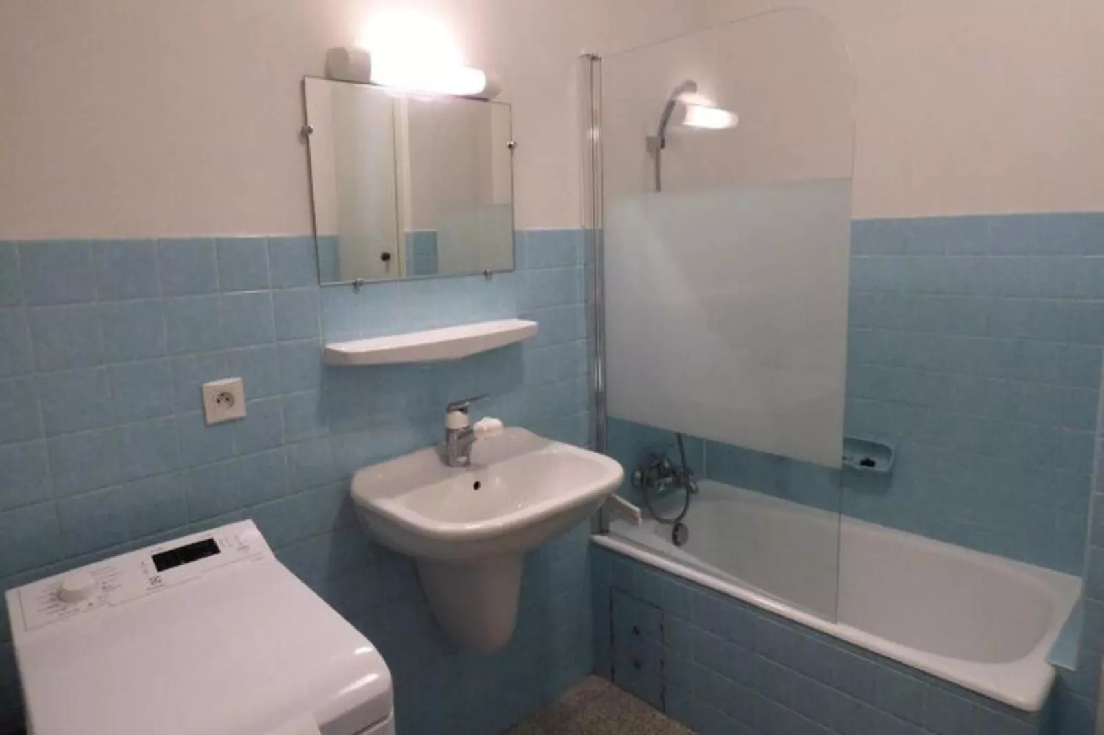 Résidence Danay-Salle de bain