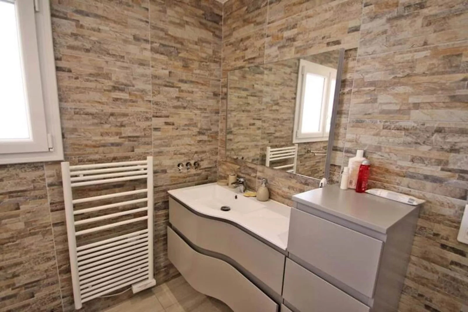 Résidence Les Saisons-Bathroom