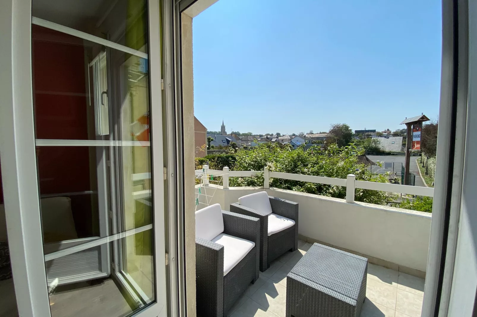 Holiday flat Bisquine Arromanches-les-Bains-View summer