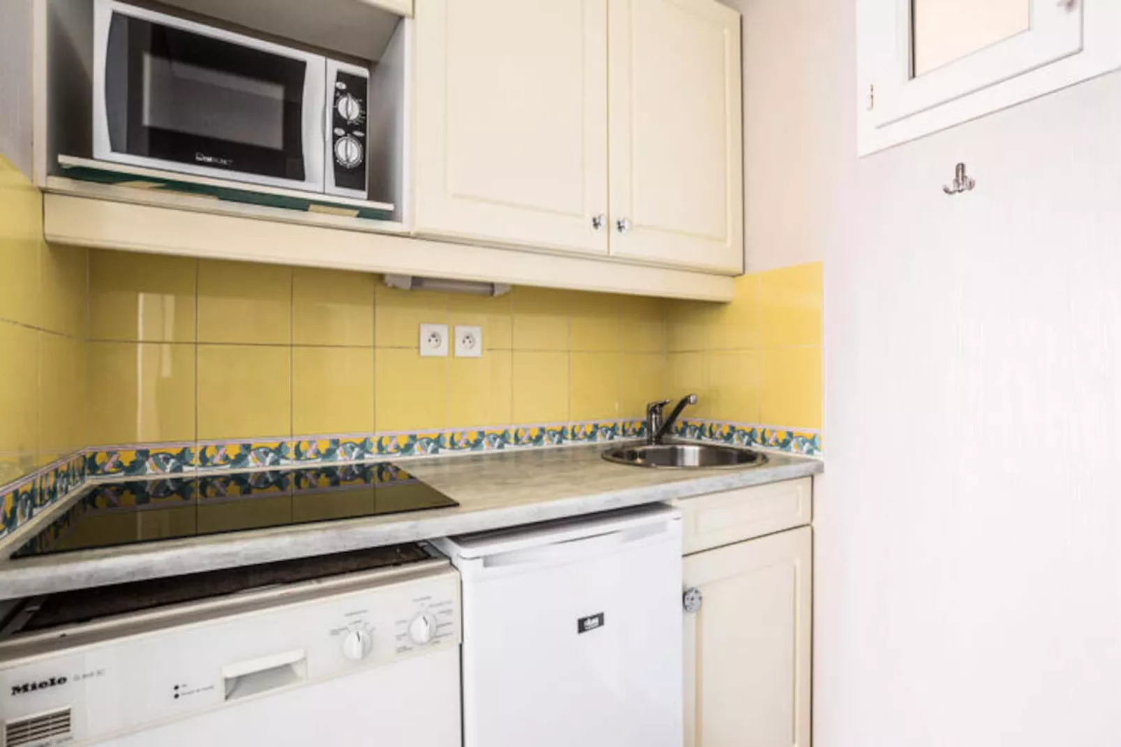 Les Appartements aux Restanques du Golfe de St Tropez - maeva Home-Image-tags.