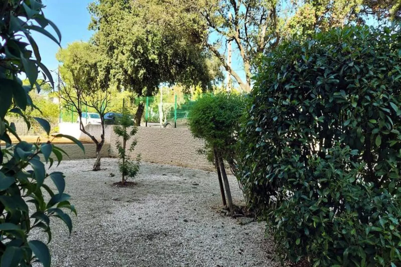 Résidence Heron-Exterior in summer