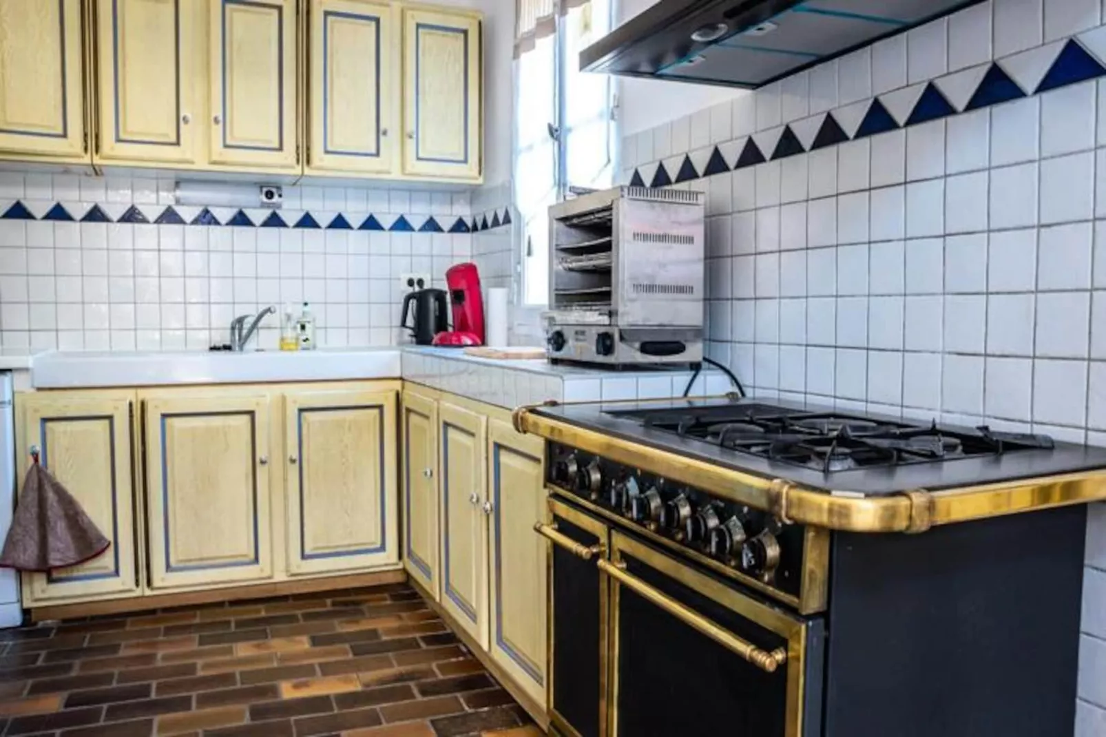 Superbe Mas Provencal Avec Piscine Chauff&eacute;e-Image-tags.