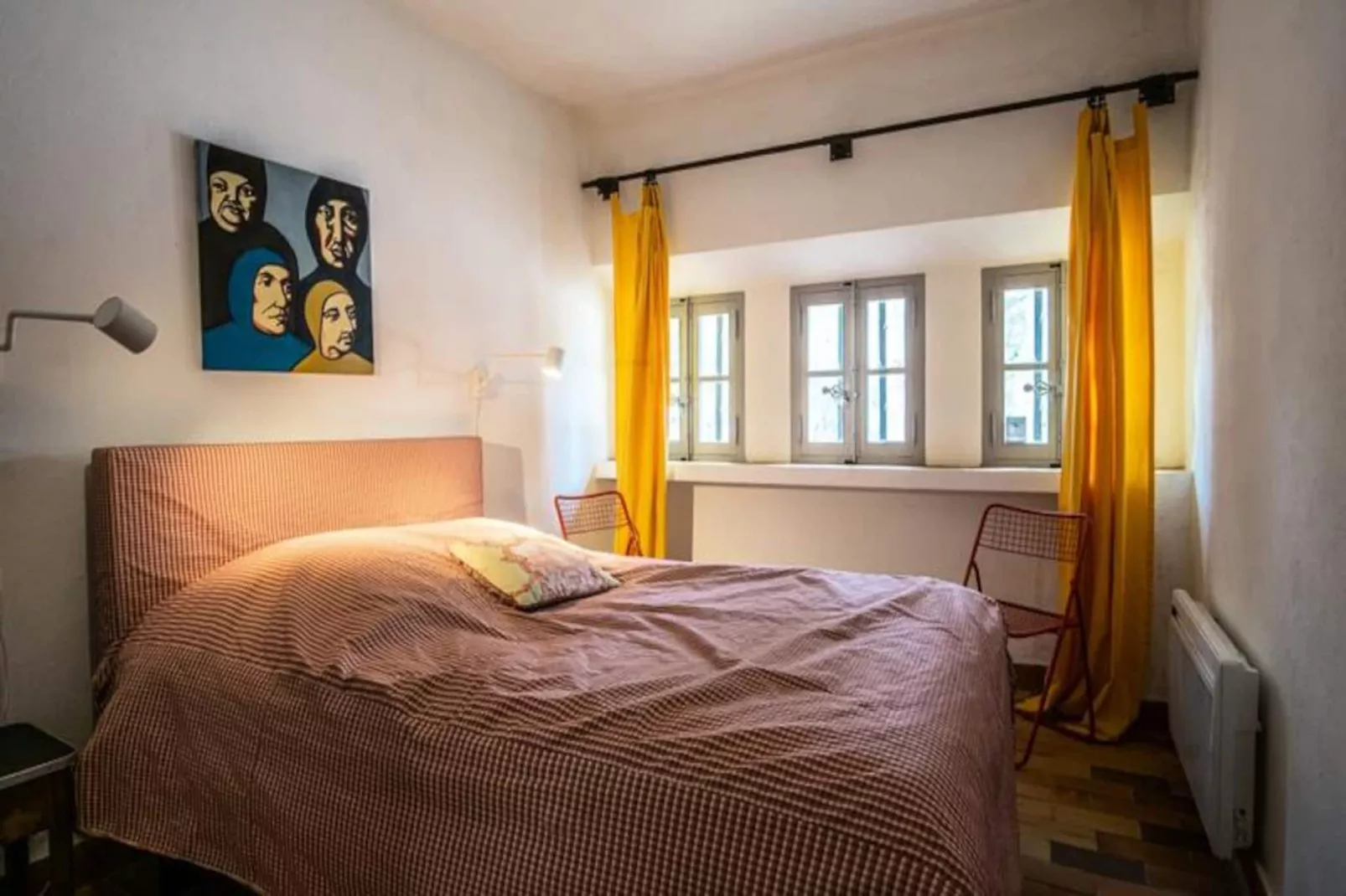 Maison Avec Vue Et Piscine Chauff&eacute;e &agrave; Roussillon-Image-tags.