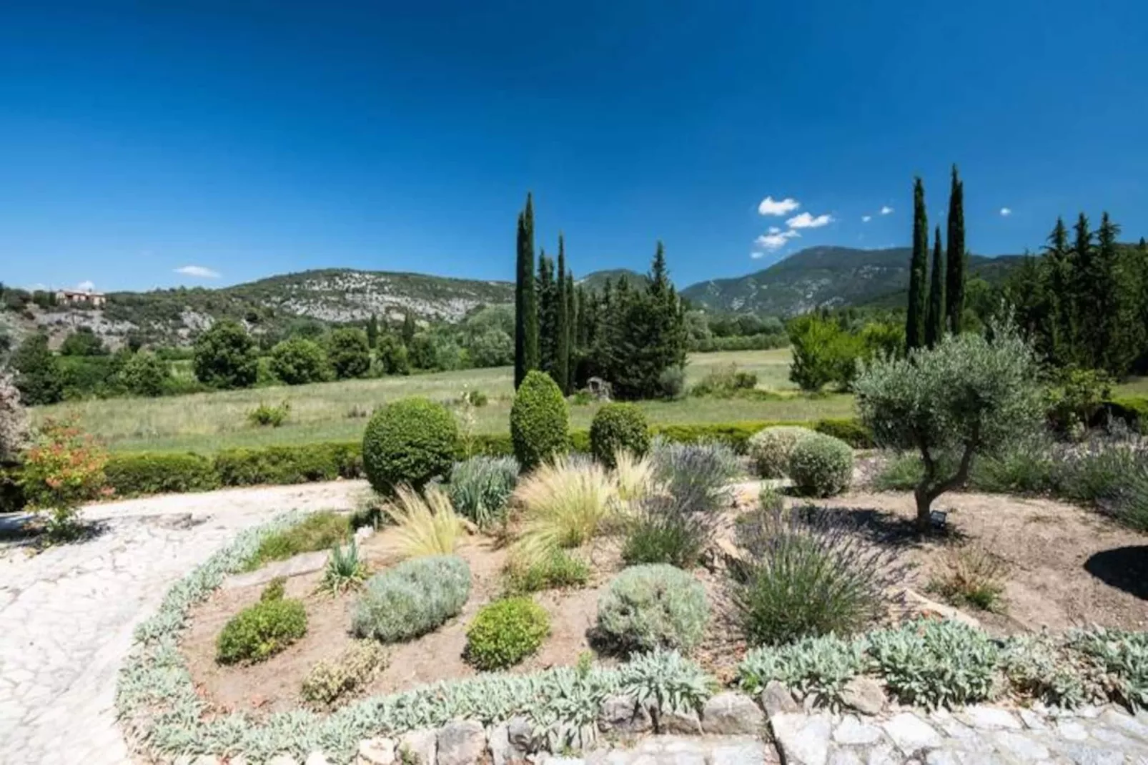 Villa Les Saffres, Somptueux Mas &agrave; Malaucene-Image-tags.