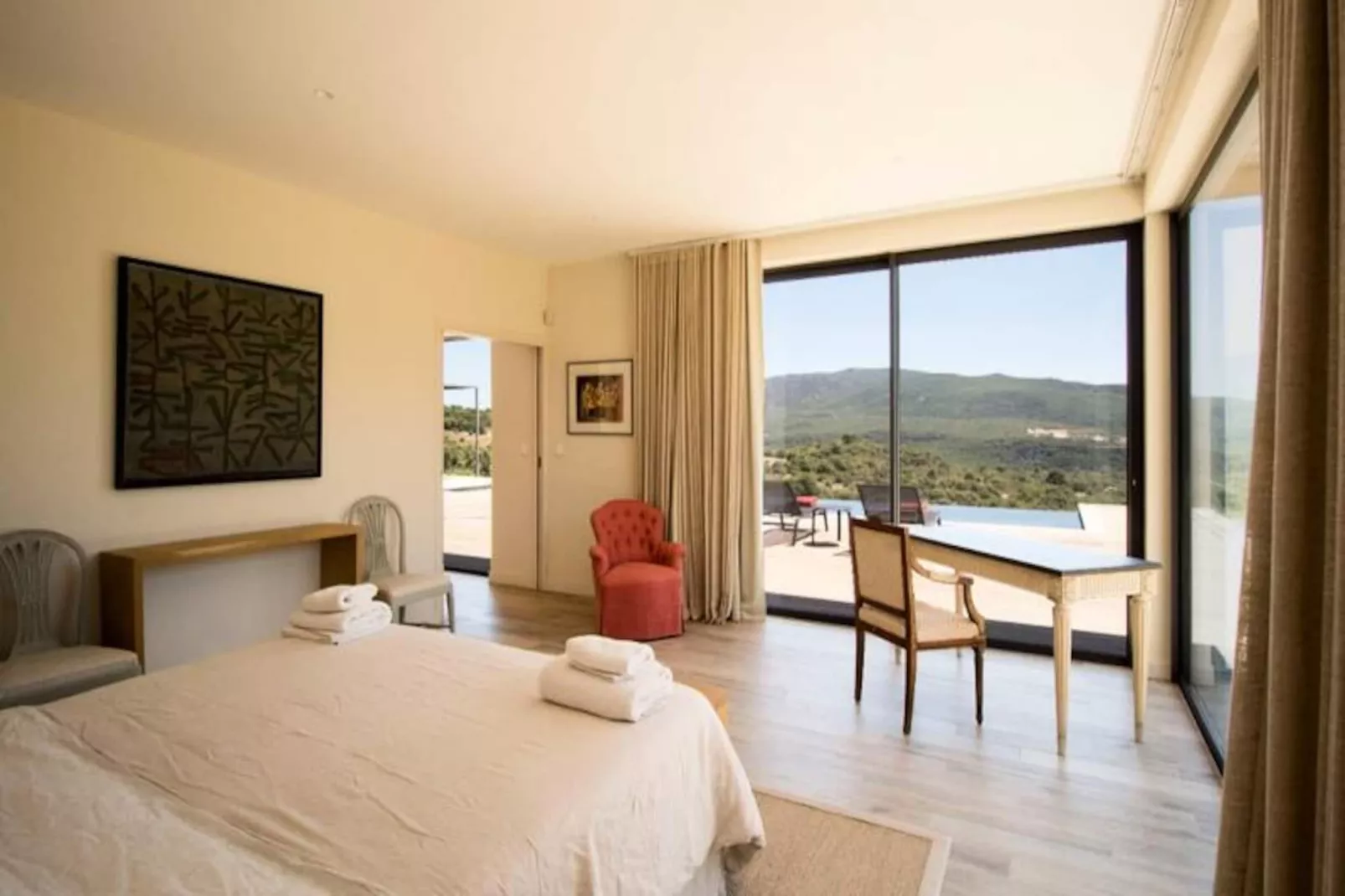 Villa Mirage Luxe Et S&eacute;r&eacute;nit&eacute;-Image-tags.