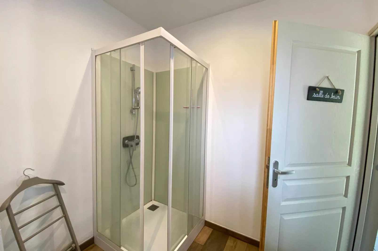 Semi-detached house Lanchères-Bathroom