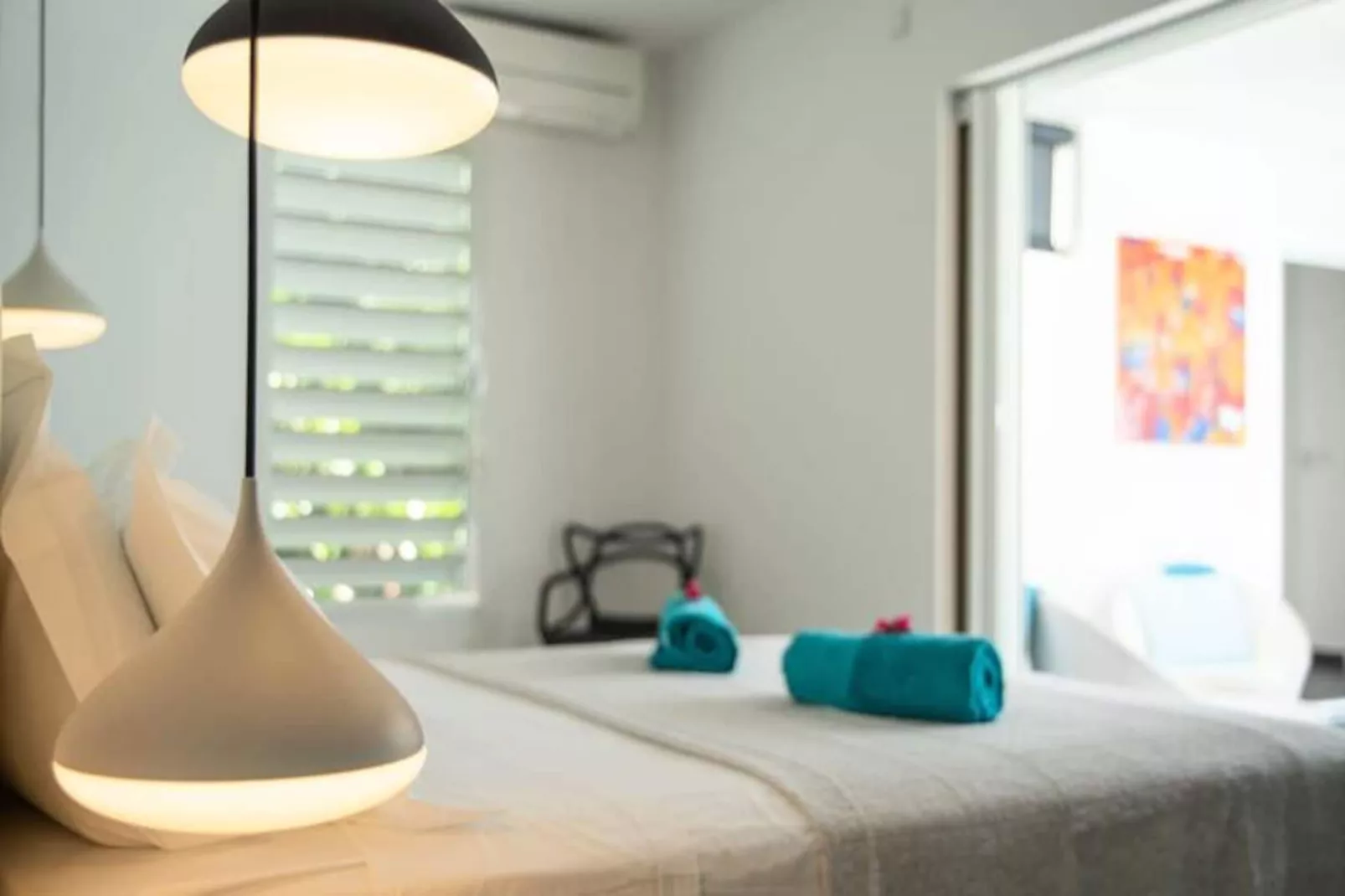 Villa Rosa-Image-tags.