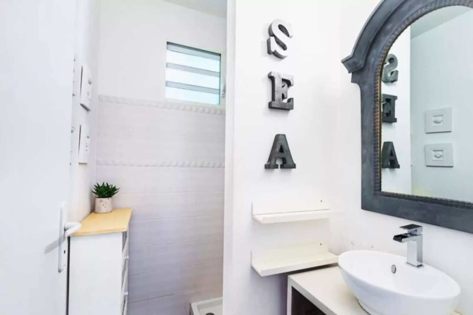 Villa Cava-Image-tags.