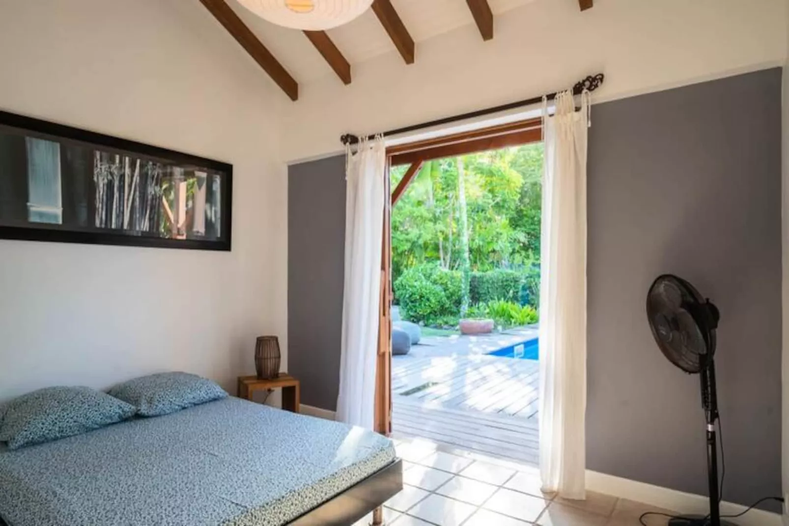 Villa Sereine-Image-tags.