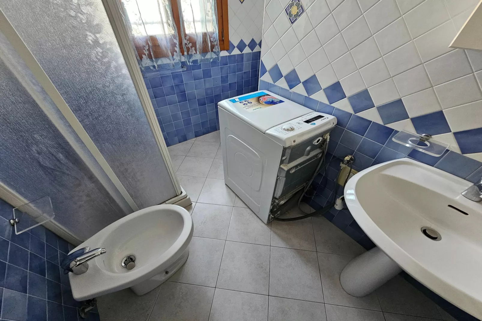 Villa Francesca-Bathroom