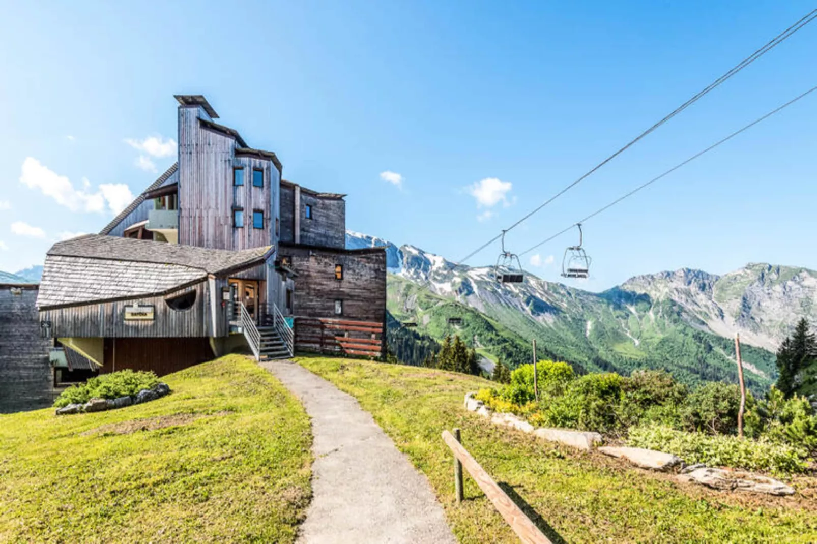 Résidence Quartier Falaise - maeva Home - Aussicht Sommer