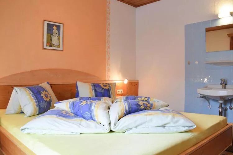 FeWo Kleinpötting Hüttau-Bedroom