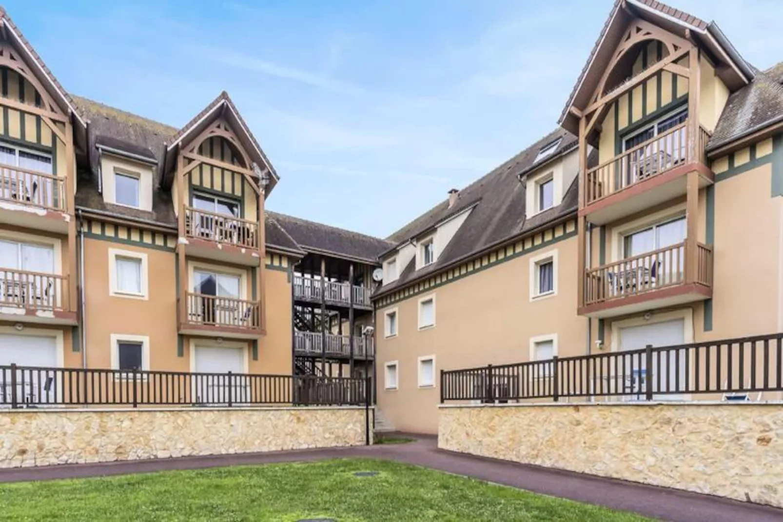 La Ferme de Deauville - maeva Home-Image-tags.