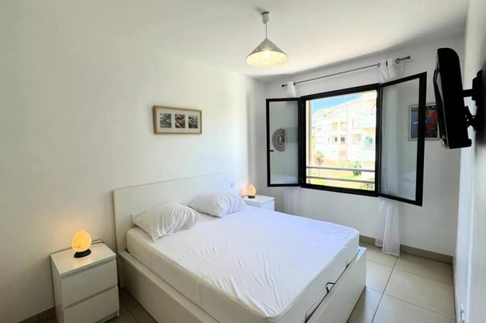 Résidence Jardins De Quatrina-Bedroom