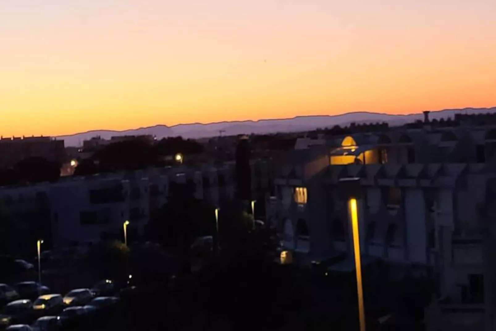 Résidence Petit Boudha Climatis&eacute; Mezzanine R&eacute;nov&eacute;  Parking 400m Plage ,50m Commerces-Image-tags.