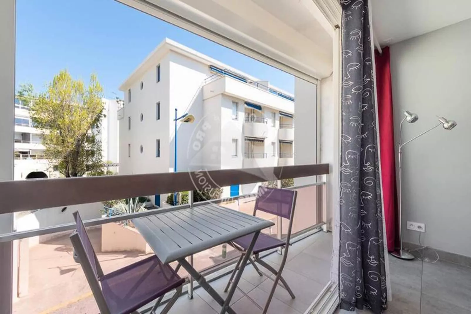 Résidence "le Commodore"-Terrace balcony