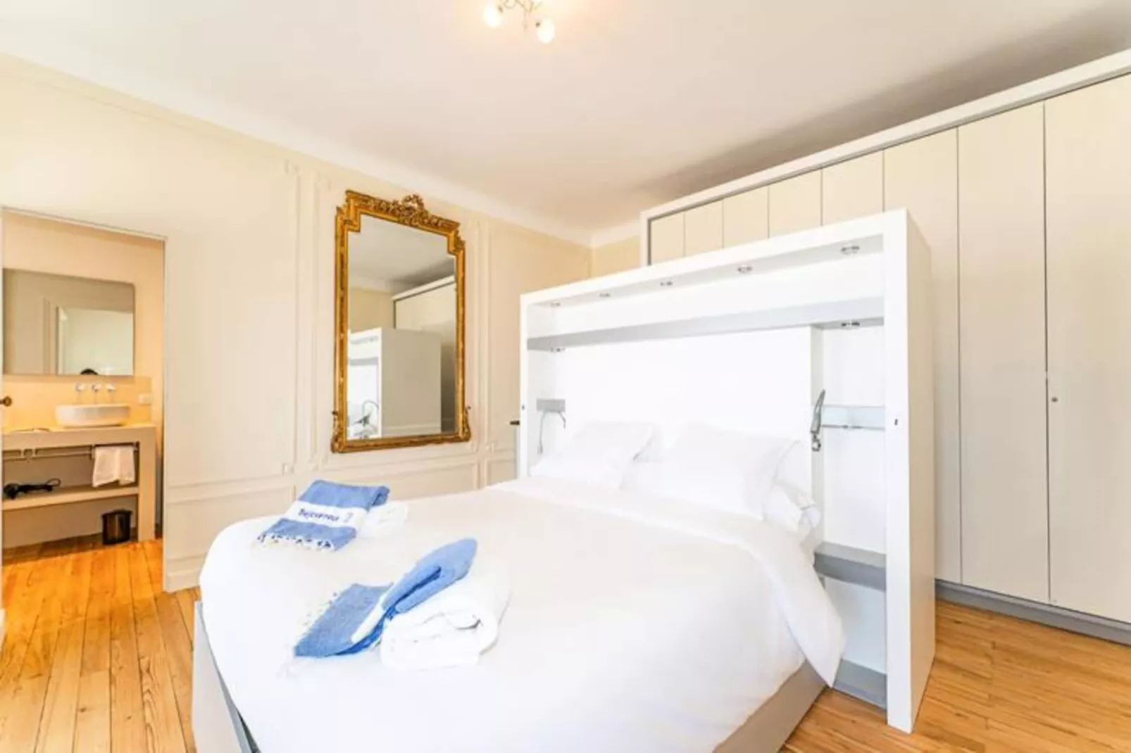 Somptueuse Demeure Arcachonnaise De Caract&egrave;re Avec Acc&egrave;s Direct &agrave; La Plage-Image-tags.