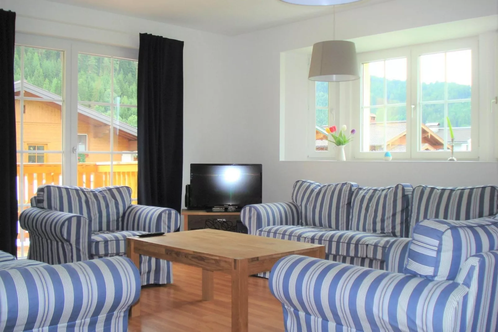 Villa Constanze - Doppelhaushälfte-Wohnzimmer