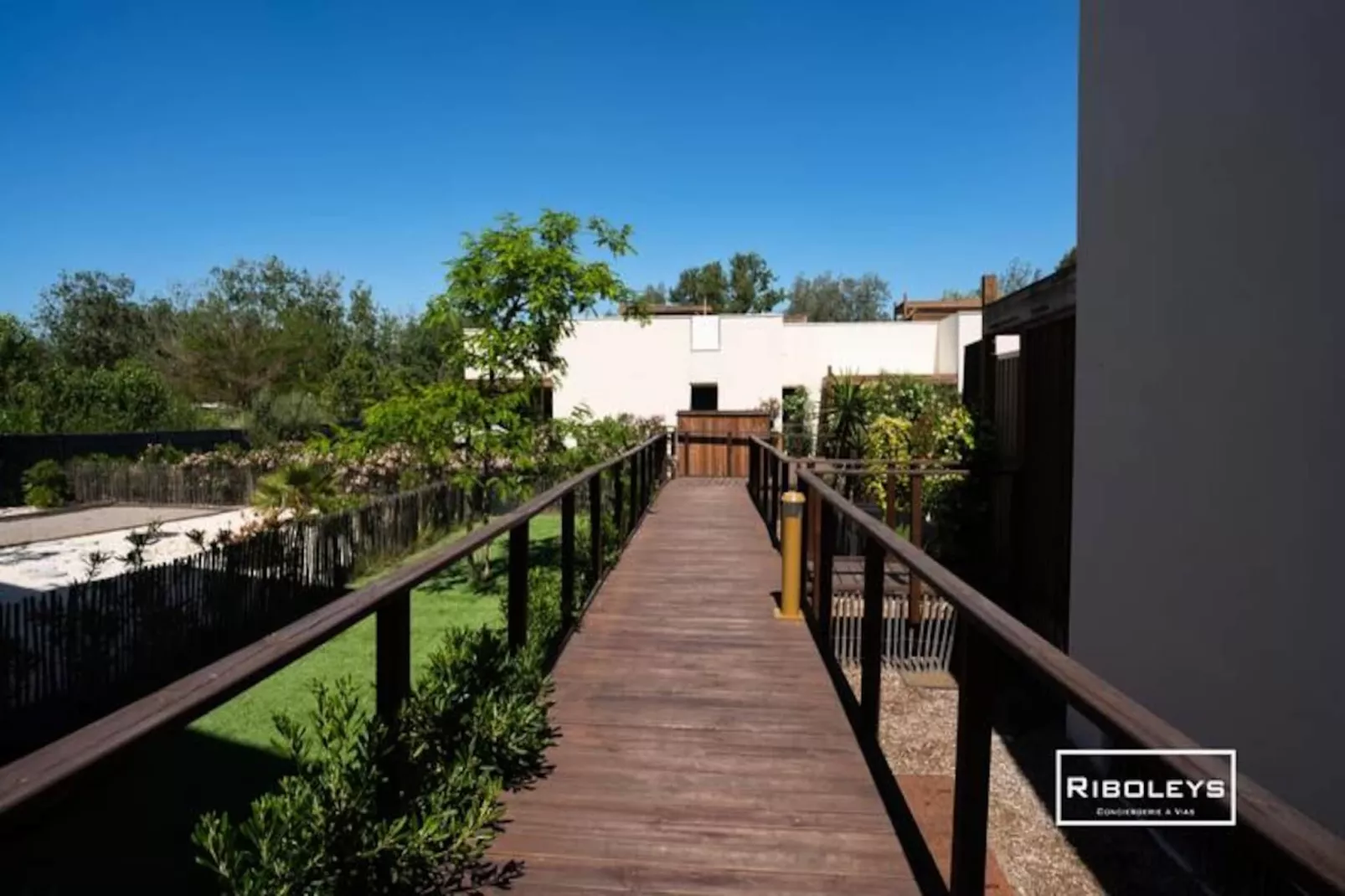 Villa T3 &agrave; 400m De La Plage Avec Piscine-Image-tags.