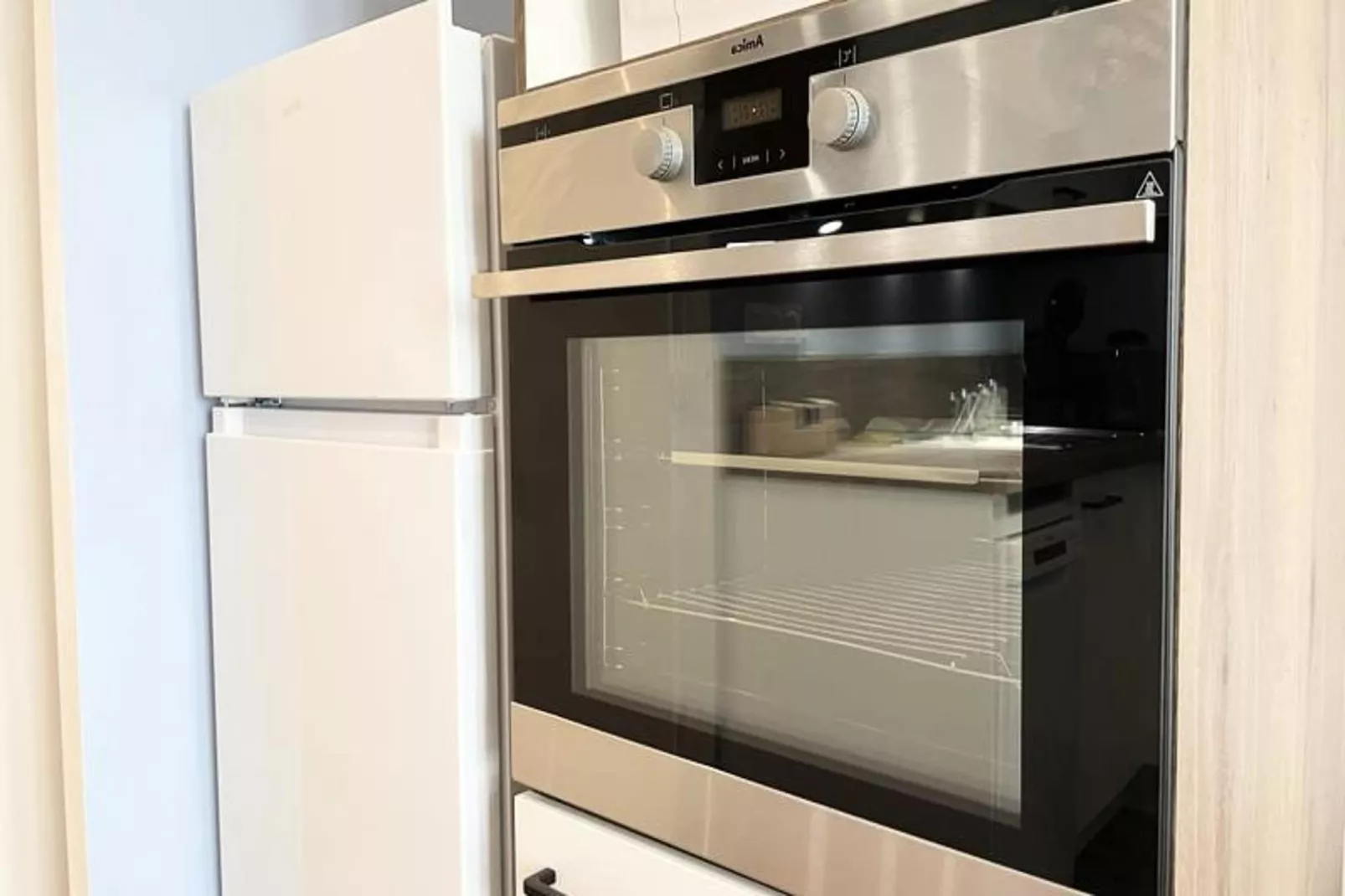 Le Cadet 👨&zwj;👩&zwj;👦&zwj;👦| Jean Jaur&egrave;s |tram A, B E E | T2 Tout &eacute;quip&eacute;-Cuisine