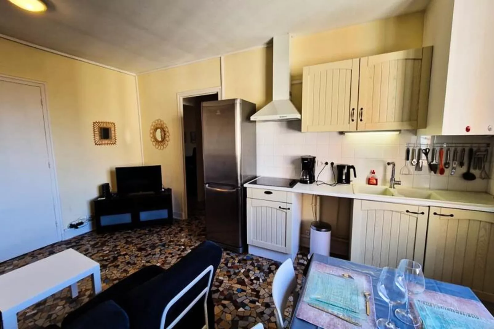 Le Spacieux T3 Pour 4 Proche De Gem Et La Gare 🗻-Cuisine