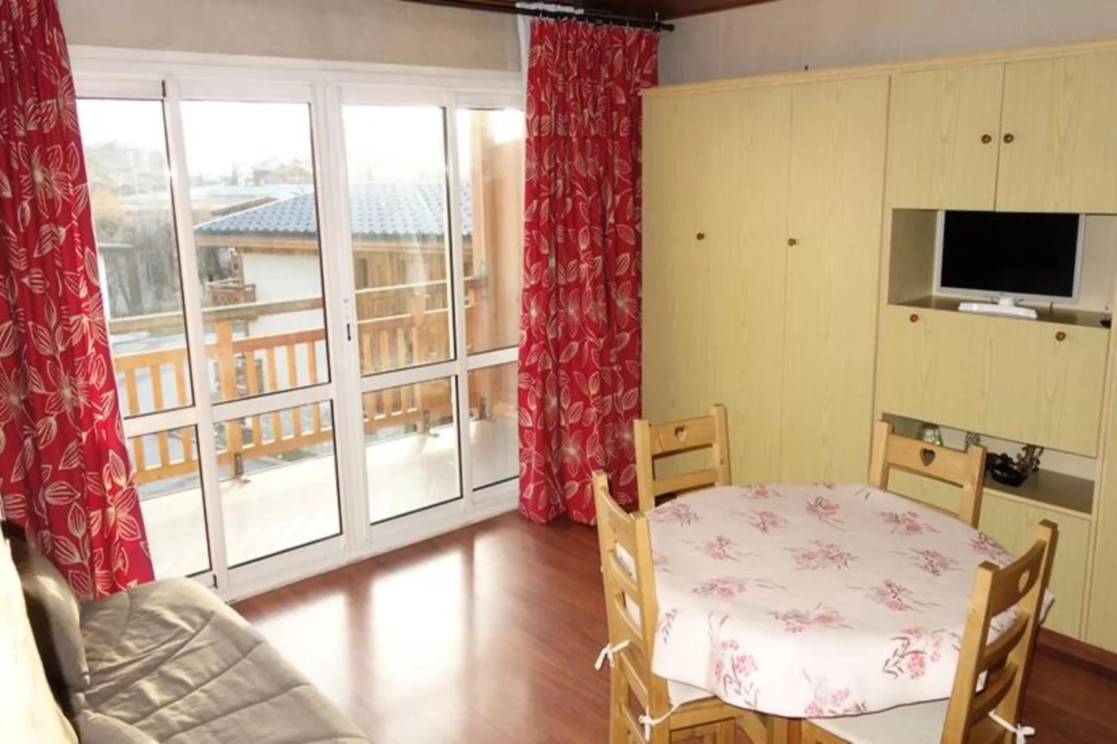 Résidence Choucas-Dining room