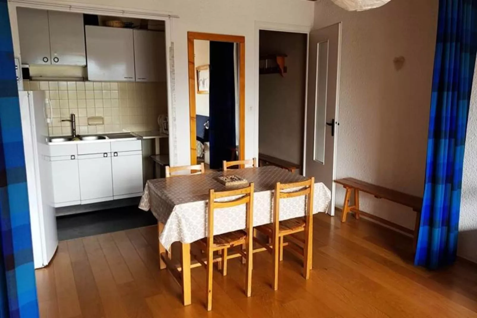 Résidence Choucas-Exterior in summer