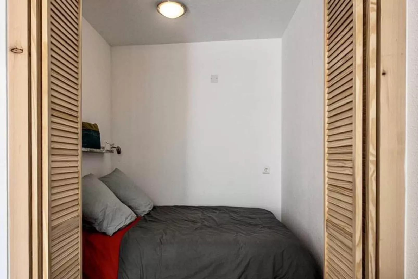 Résidence Du Centre-Bedroom