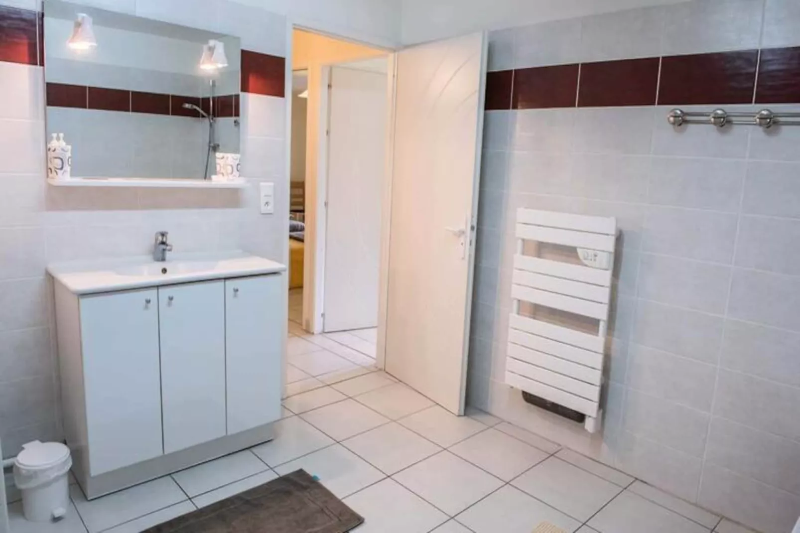 Gîte de France Gîtes de france 3 épis 8 personnes à malbouzon 3 épis-Image-tags.