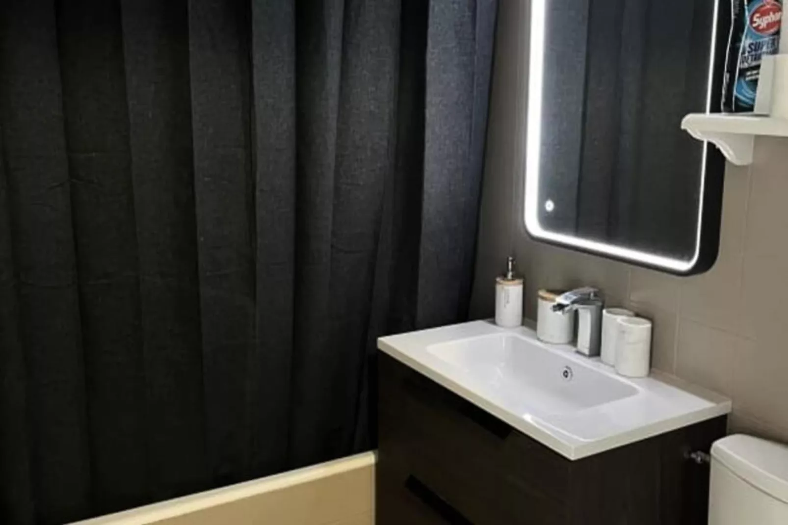 Résidence Vue Sur Les 3 &icirc;les Pr&ecirc;t De La  Thalasso-Living room