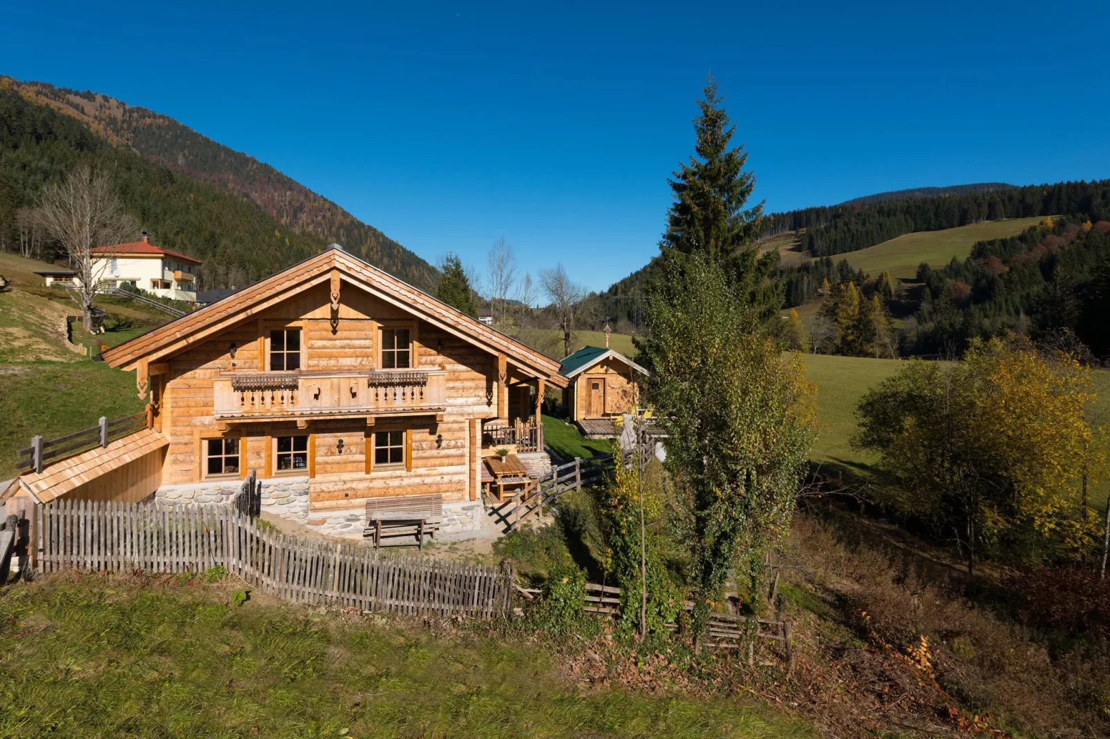 Chalet Steinbock-Exterior summer