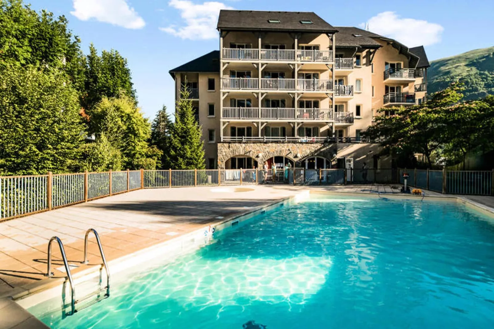 Résidence Les Rives de L'Aure - maeva Home-Swimming pool
