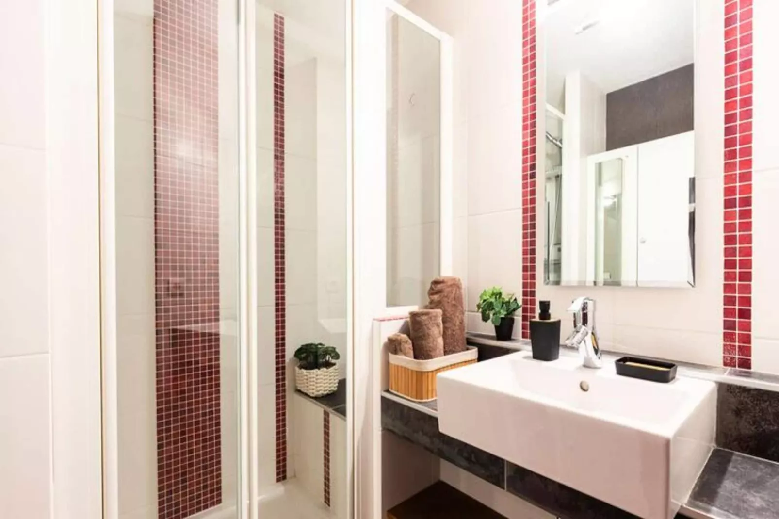 Résidence Barroude-Salle de bain